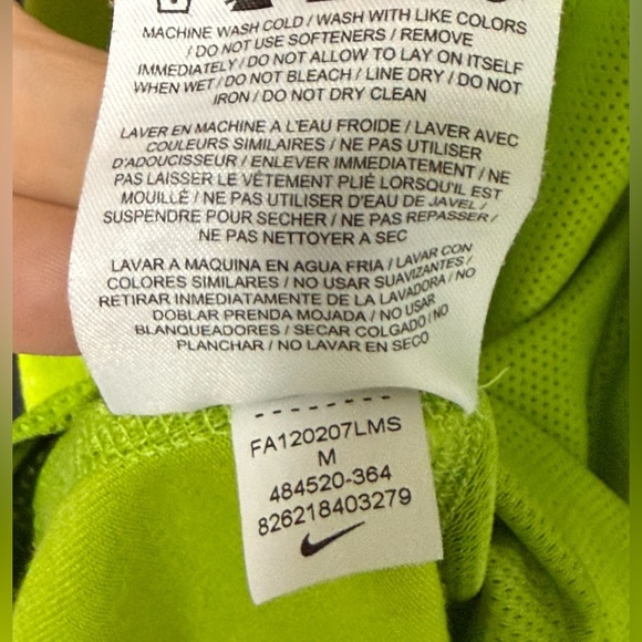 🪅Nike DriFIT Green Racerback Tank Top - Picture 10 of 10